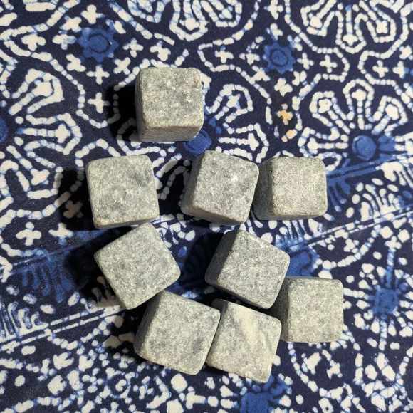 Scotch Rocks ( Free With $50.00 Purchase) - Picture 2 of 3